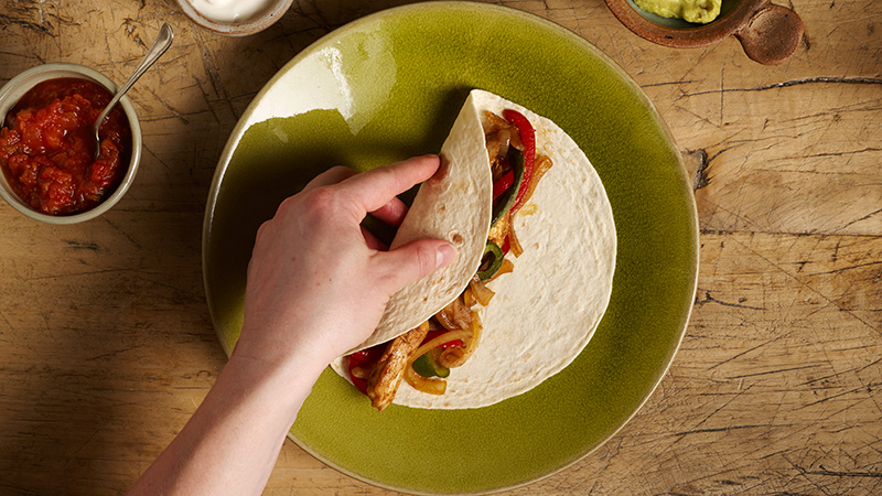 how to fold fajita